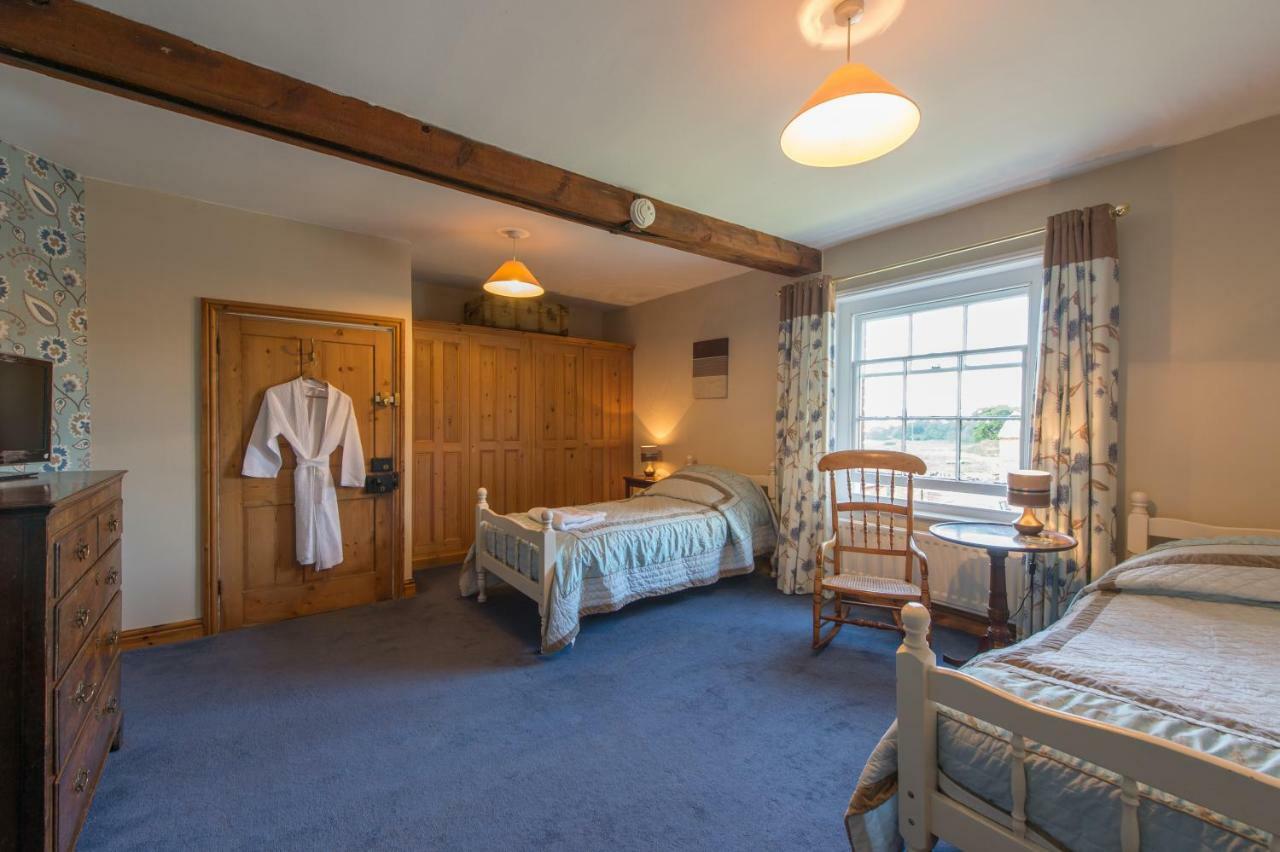 Moreton Hall Farm Newport (Shropshire) Bagian luar foto