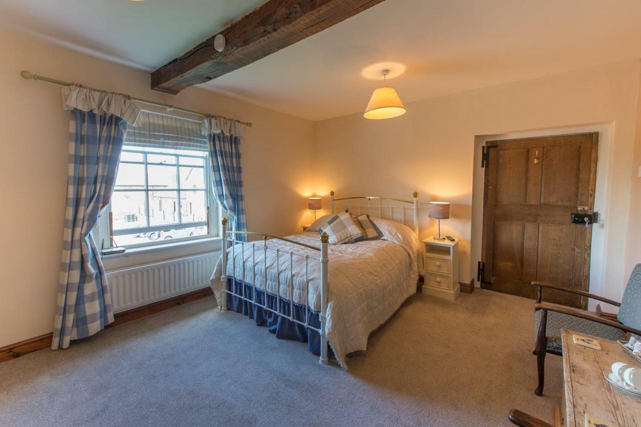 Moreton Hall Farm Newport (Shropshire) Bagian luar foto